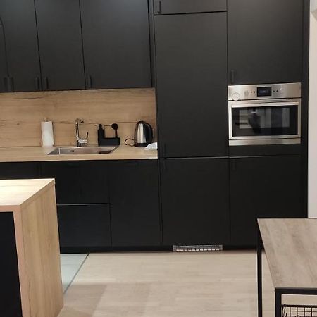 Be My Guest- Fontany Luxury Apartment Metro Wi-Fi Free Parking Zone Varşovia Exterior foto