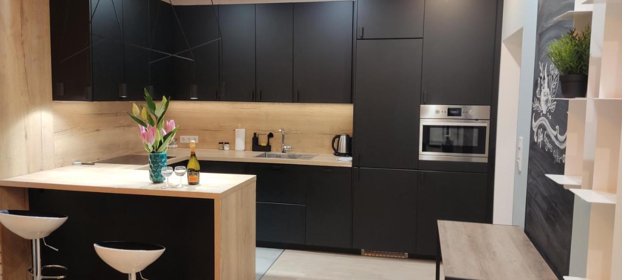 Be My Guest- Fontany Luxury Apartment Metro Wi-Fi Free Parking Zone Varşovia Exterior foto